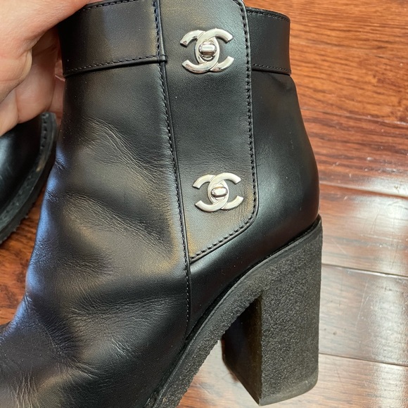 COPY - Chanel black boots size 8 women’s - Picture 6 of 6